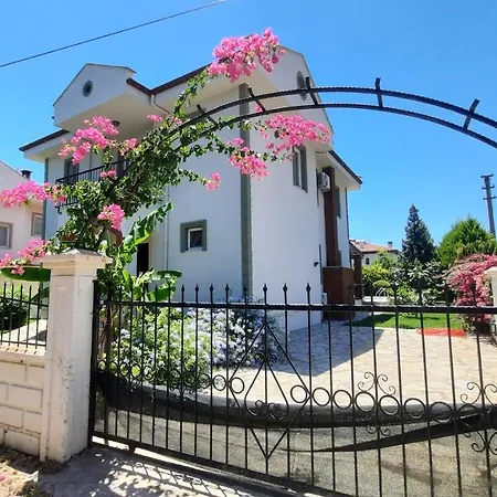Villa Ayten
